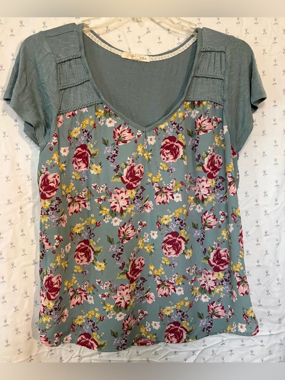Rewind Dusty Blue Floral V-Neck Short Sleeve Top